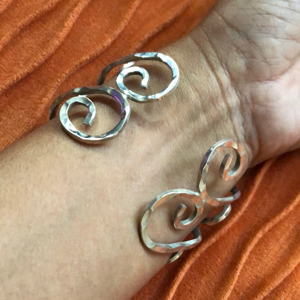 Bracelet - Picture 2 of 4